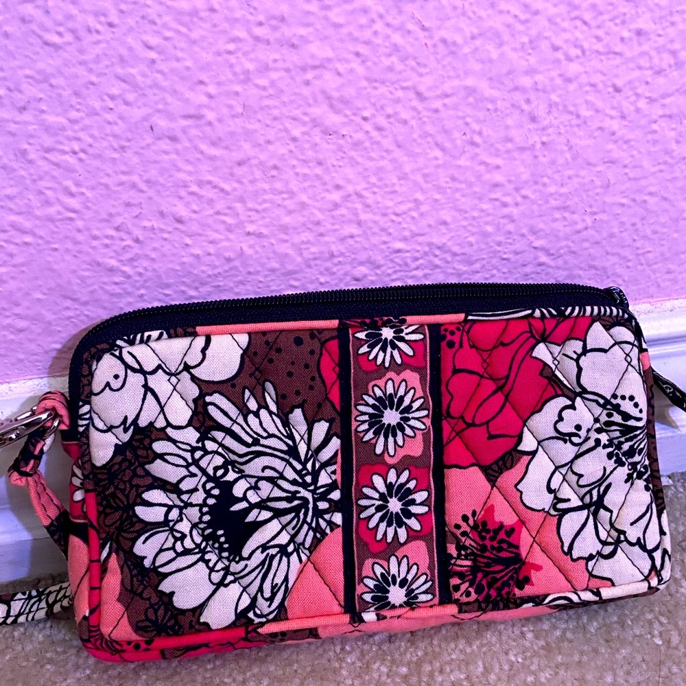 VERA BRADLEY - Large Zip Wallet